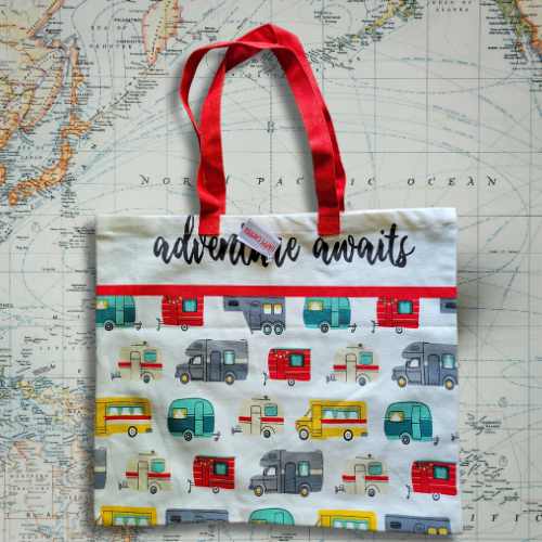 Shopping Totes Adventure Awaits Tote Bag - Let's Go Camping / Adventure Awaits - Camper Tote Bag GC-473656-CHK