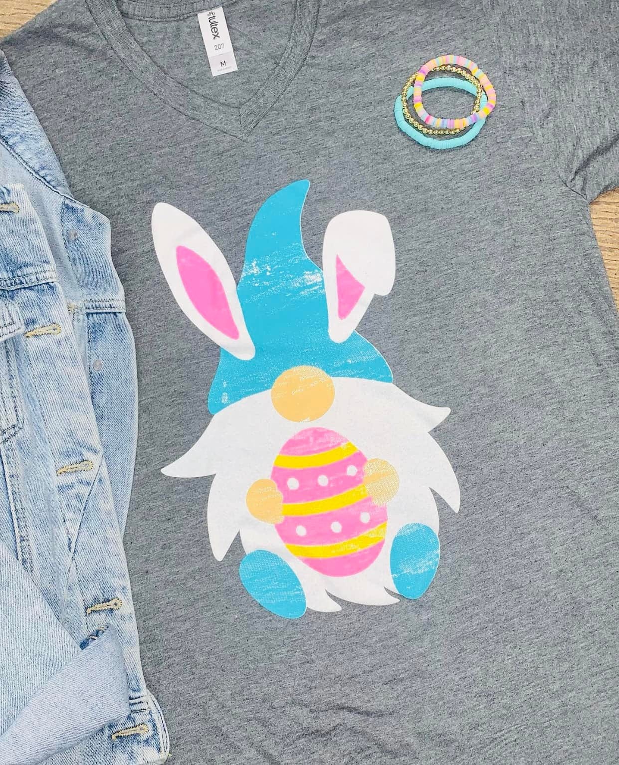 Shirts & Tops Medium PRICE CUT - Cute Women"s Easter Gnome Bunny T-Shirt🐰 - Heather Grey DE-ESTRGNM-8PK-M